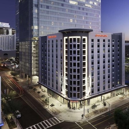Hampton Inn & Suites Phoenix Downtown Екстериор снимка