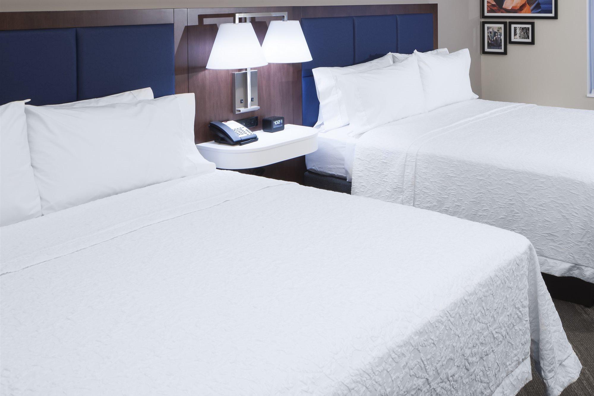 Hampton Inn & Suites Phoenix Downtown Екстериор снимка