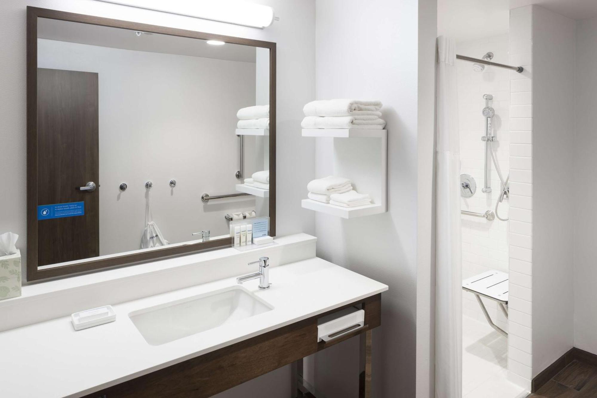 Hampton Inn & Suites Phoenix Downtown Екстериор снимка